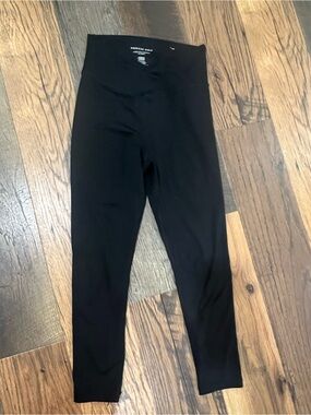 American Eagle Black Lightweight Everything Legging